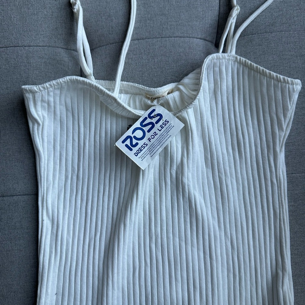 White Ribbed One Piece - Picture 4 of 4